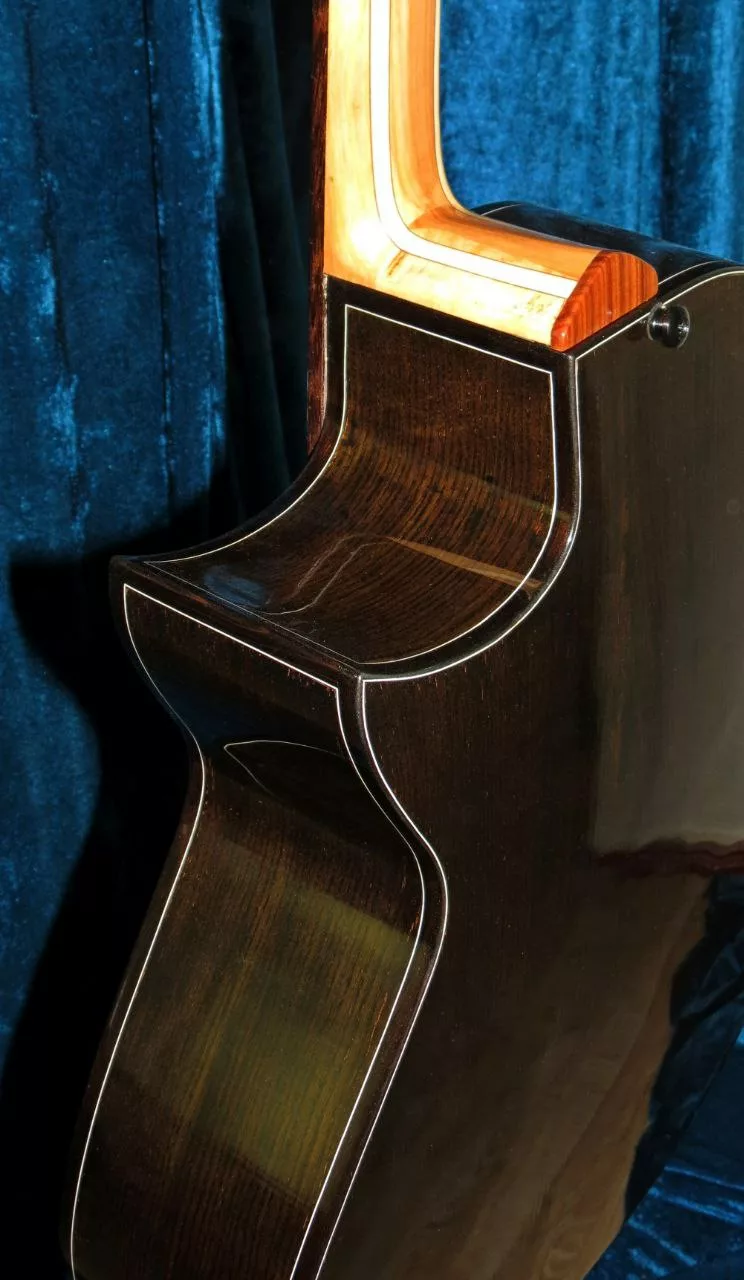 photo_2_2025-10-09_17-31-07